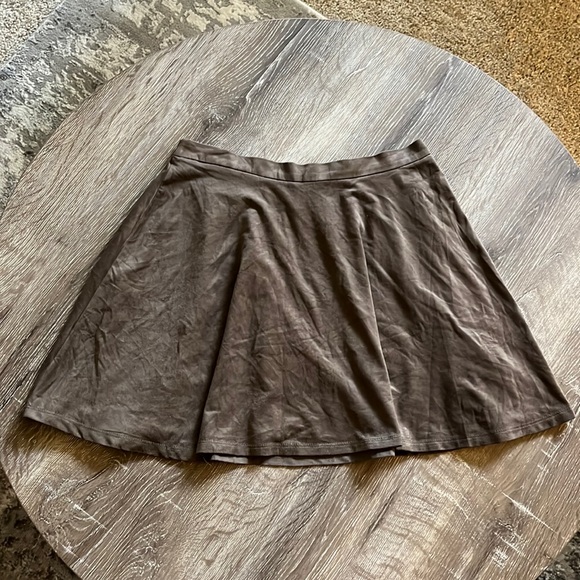 MIMI CHICA Soft Velour Brown Skirt - Size S - Picture 1 of 10